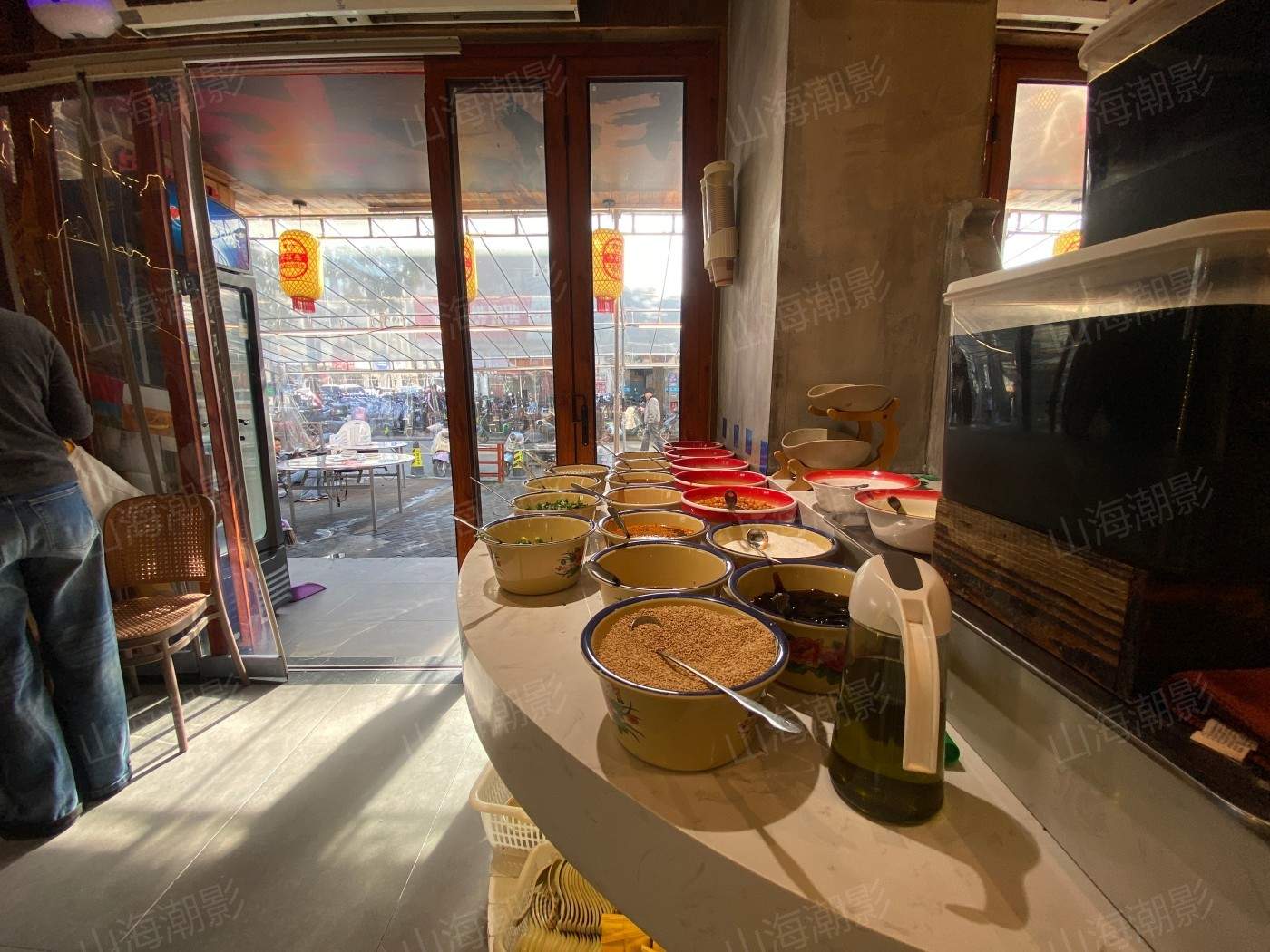 明椒江新世纪商城牛鲜生潮汕牛肉火锅 内外双场景，适配都市生活、美食题材等多类型取景需求 餐厅中餐(图6)