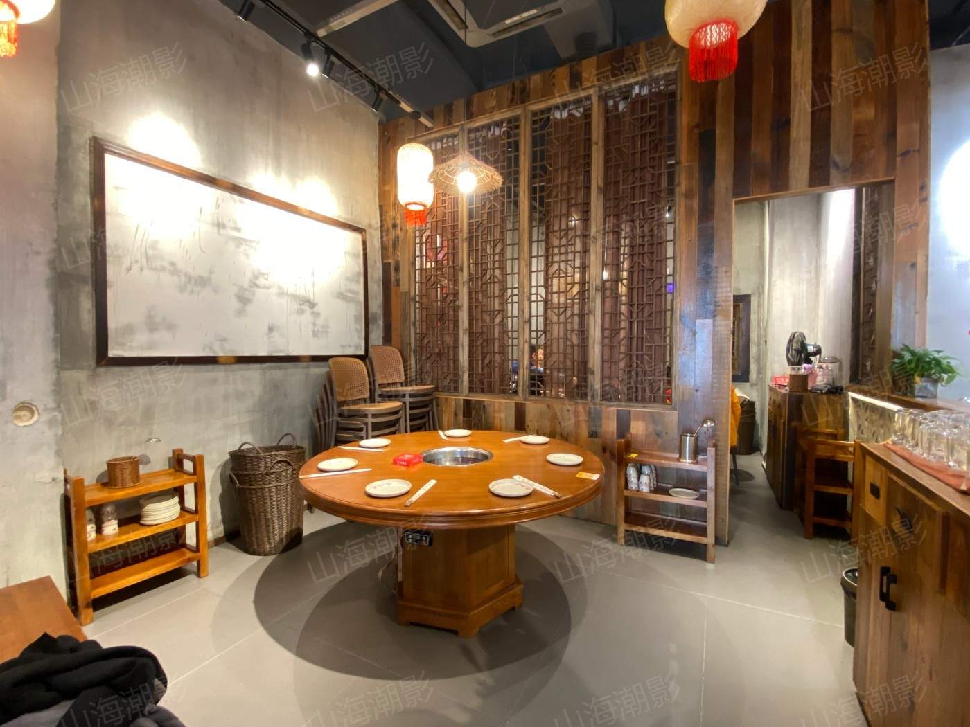 明椒江新世纪商城牛鲜生潮汕牛肉火锅 内外双场景，适配都市生活、美食题材等多类型取景需求 餐厅中餐(图8)