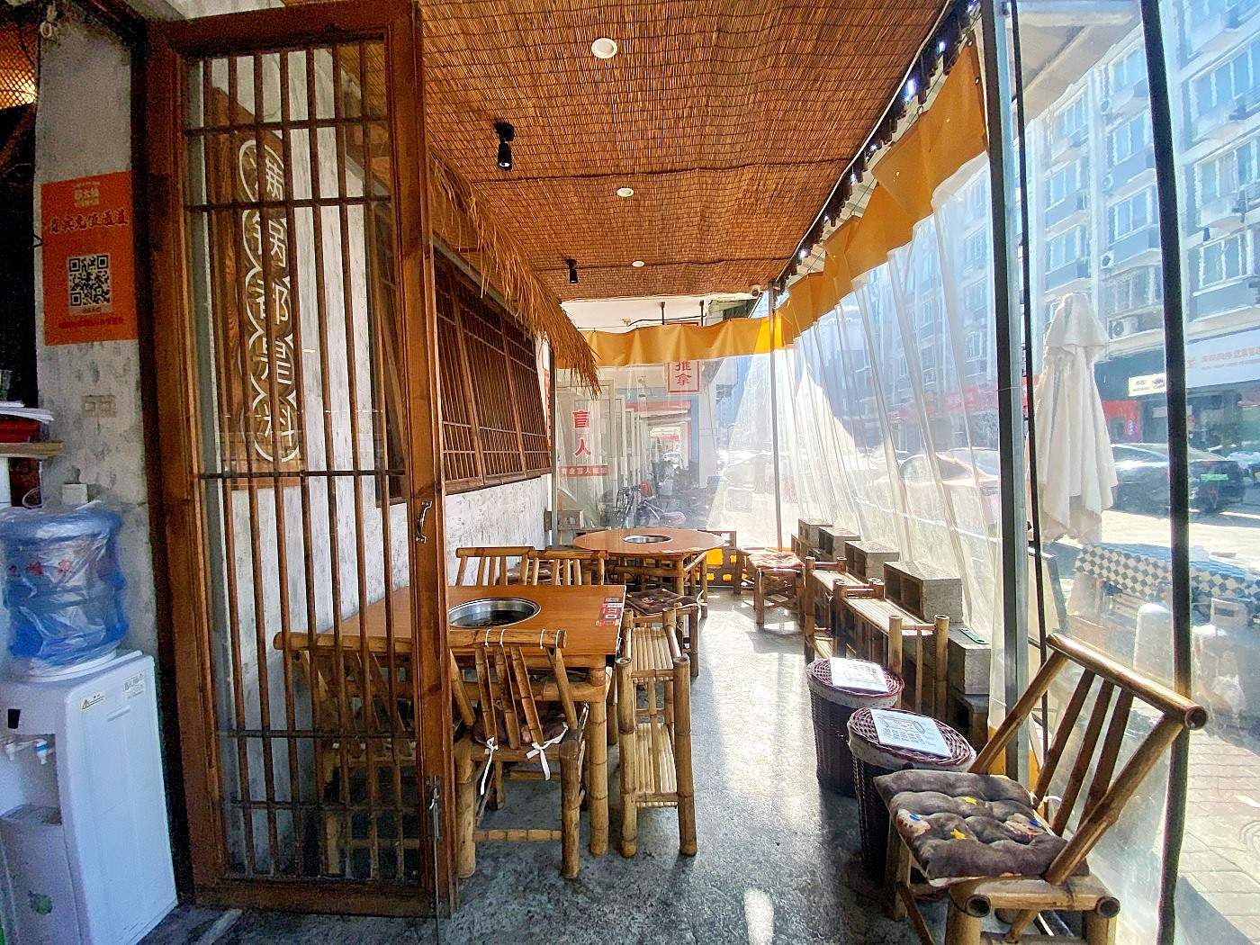 椒江郑大钱居民楼火锅——复古市井烟火与美食融合的影视拍摄地标(图2)