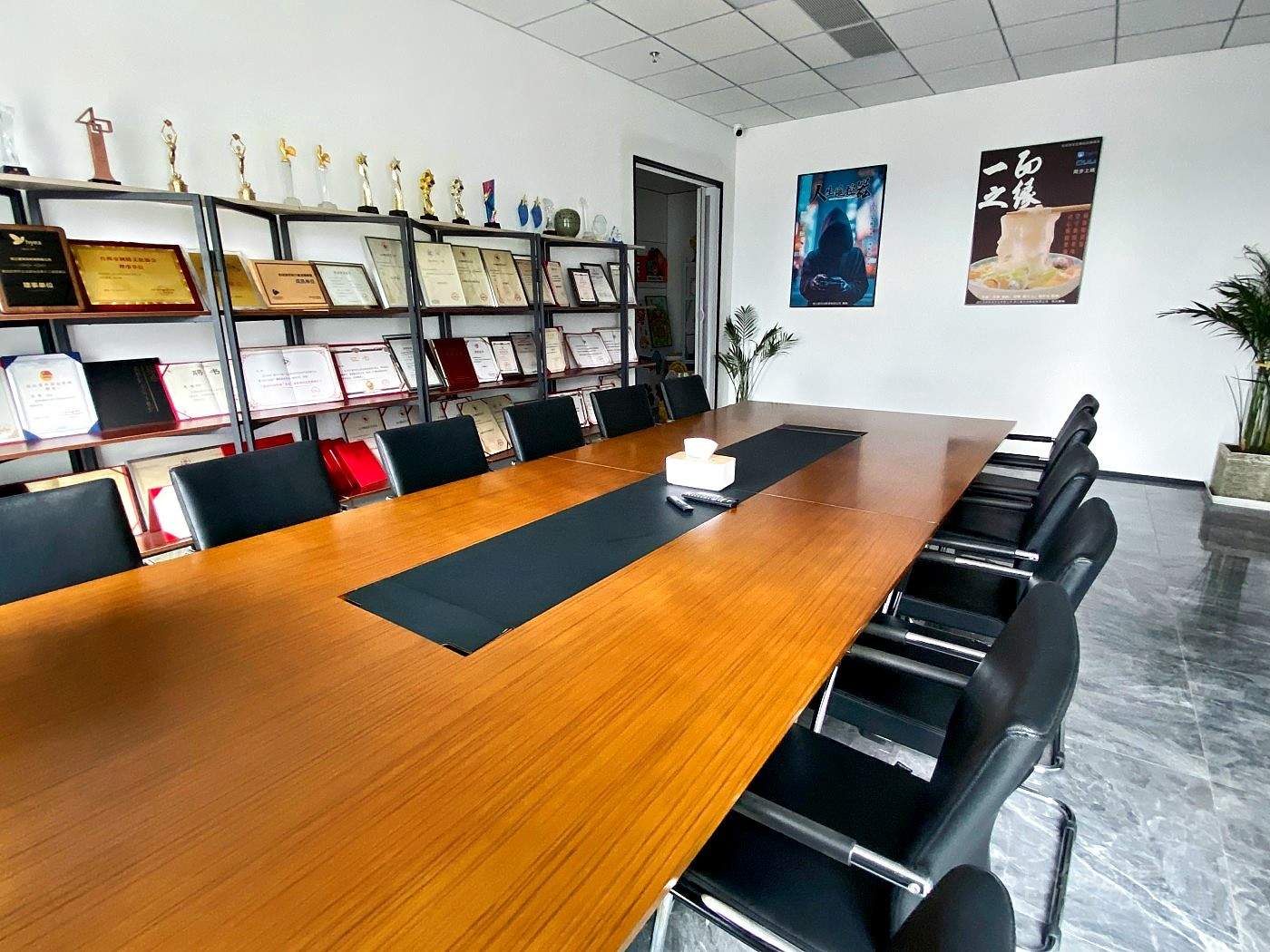 探秘星风尚影视办公室：从真实职场到行业标杆的影视取景密码(图12)