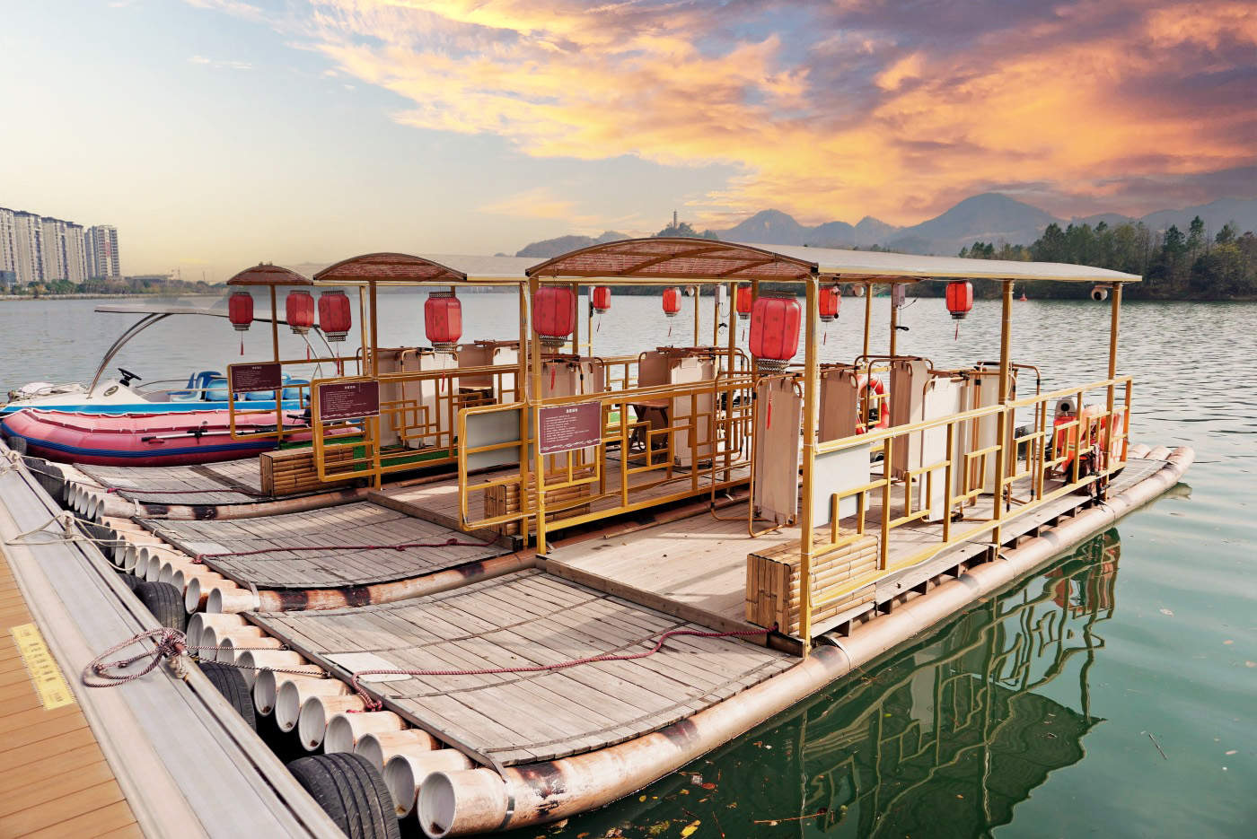 藏在永安溪畔的“水上影棚”——烟霞湖游客