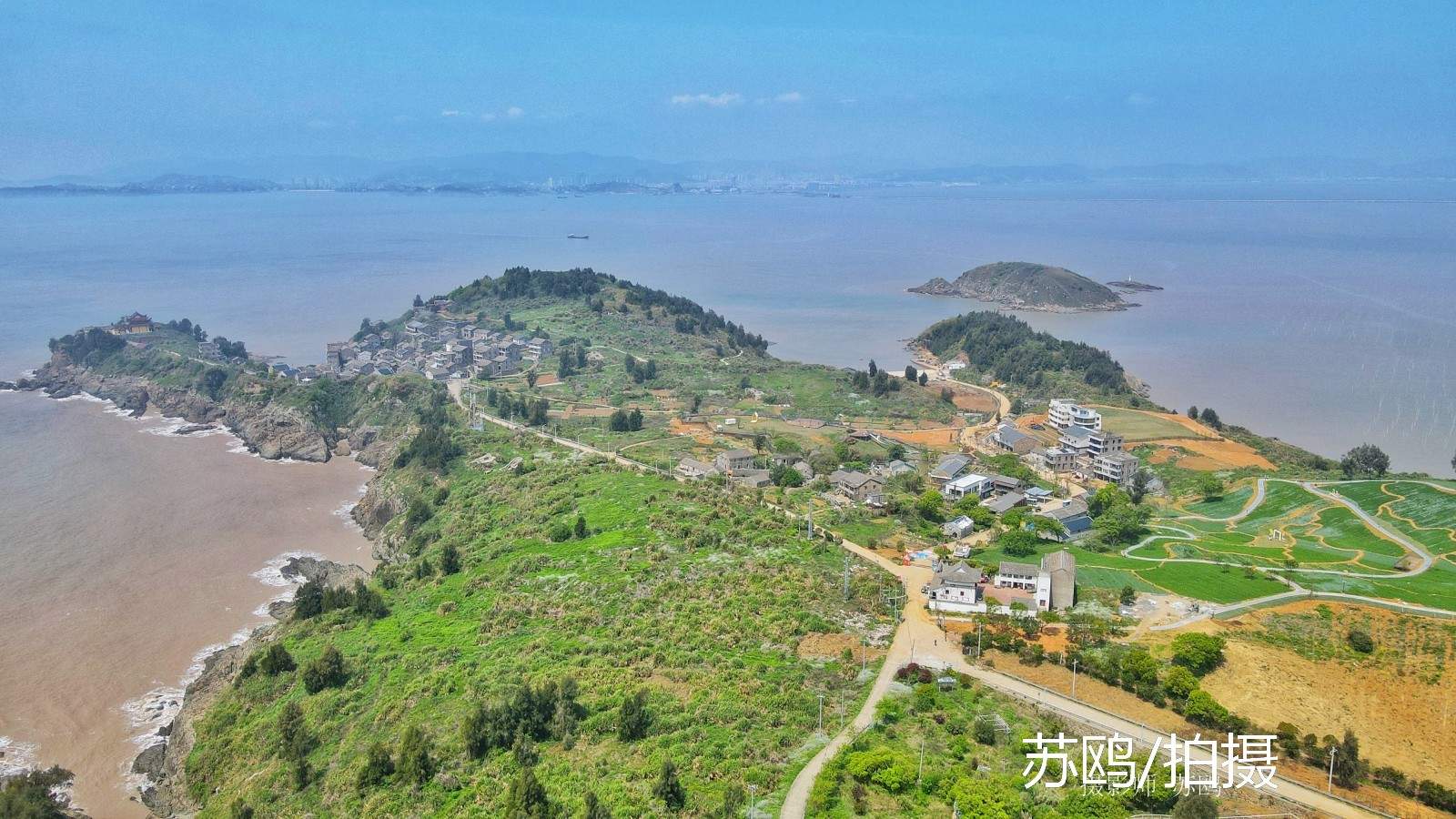 探秘鸡山乡大火车忘忧村,石屋、花田、海景一站式满足取景需求 海洋治愈(图3) 探秘鸡山乡大火车忘忧村,石屋、花田、海景一站式满足取景需求 海洋治愈(图3)