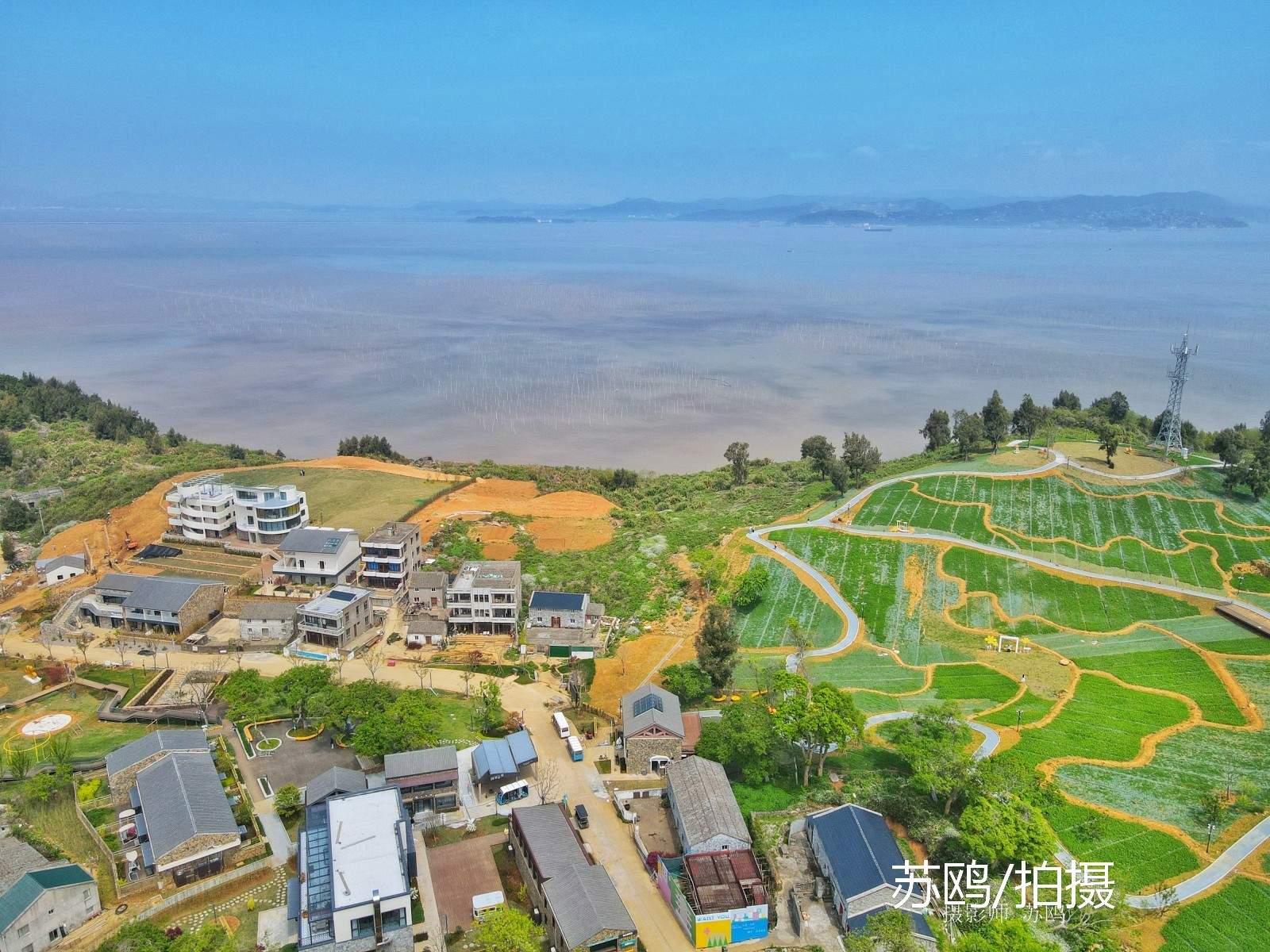 探秘鸡山乡大火车忘忧村,石屋、花田、海景一站式满足取景需求 海洋治愈(图5) 探秘鸡山乡大火车忘忧村,石屋、花田、海景一站式满足取景需求 海洋治愈(图5)