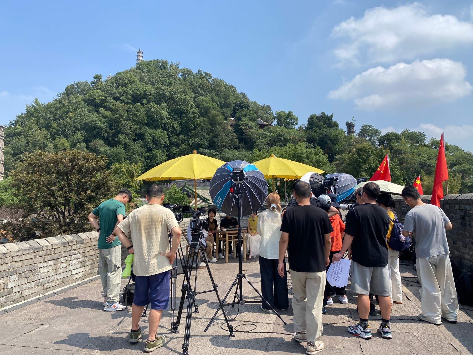 古城墙上话梨园 浙里有戏叙乡音(图4) 古城墙上话梨园 浙里有戏叙乡音(图4)