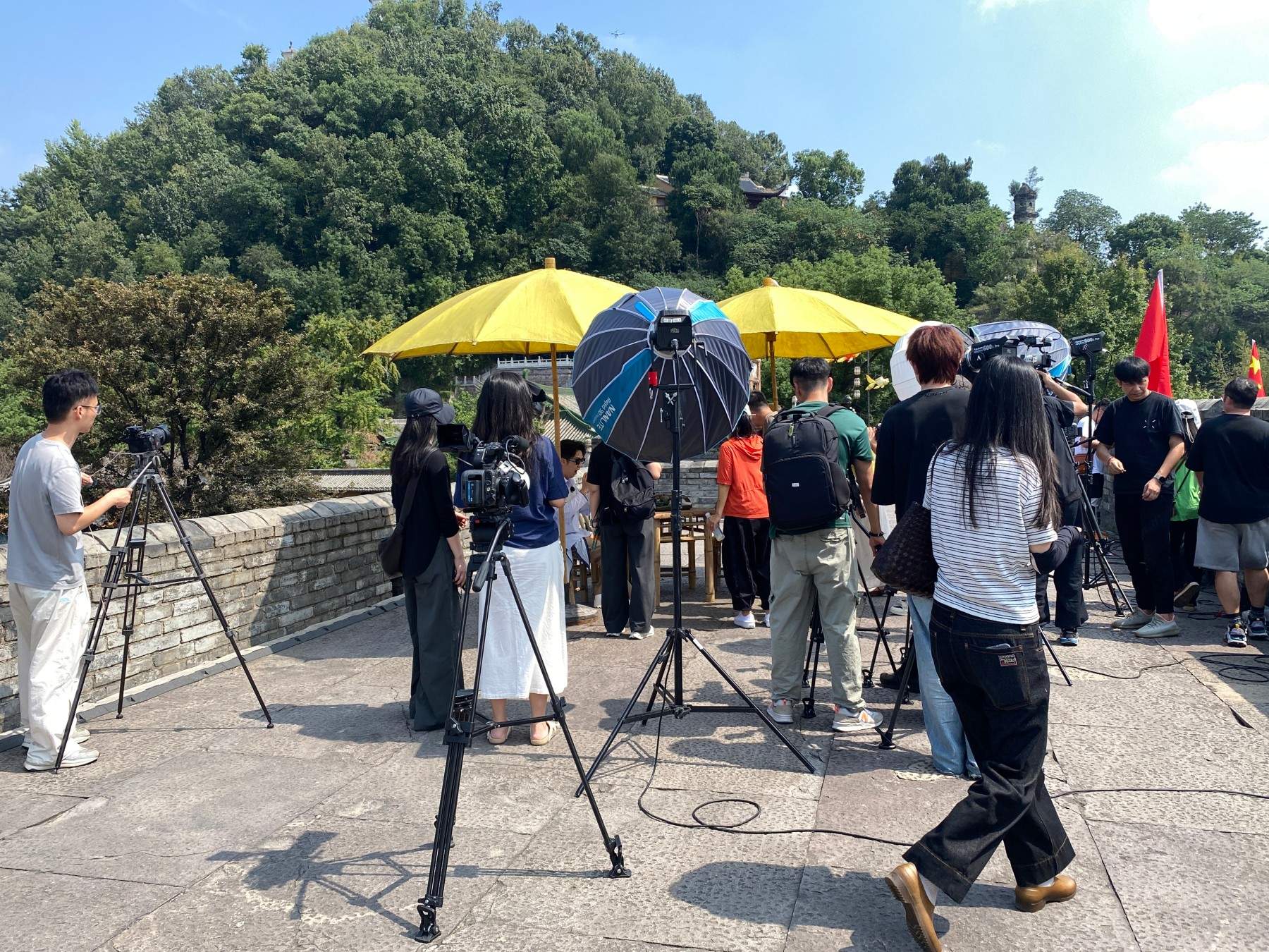 古城墙上话梨园 浙里有戏叙乡音(图5) 古城墙上话梨园 浙里有戏叙乡音(图5)